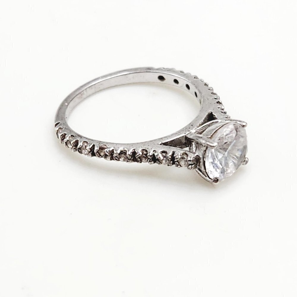 Clear Sparkly CZ Crystal Studded 925 Sterling Silver Solitaire Ring Sz. 6